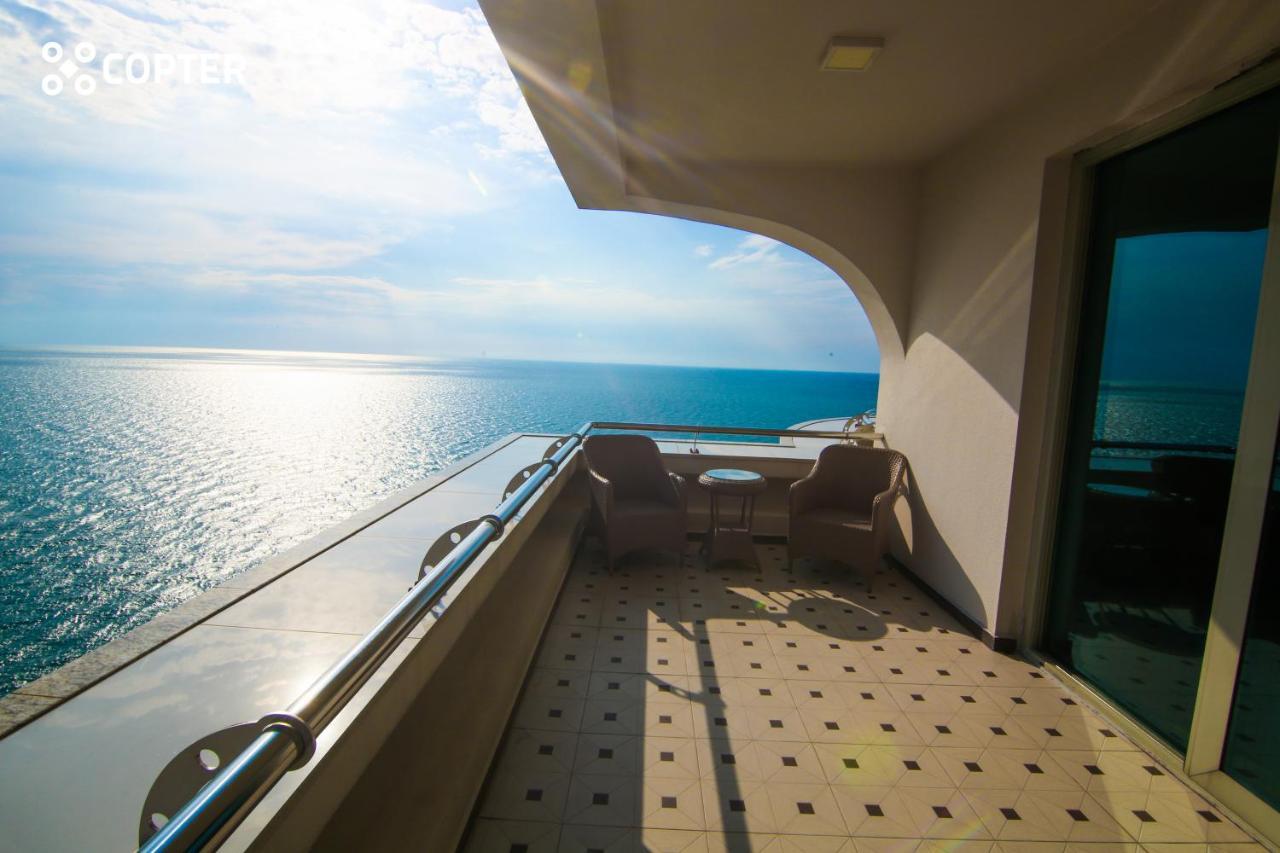 Castello Mare All Inclusive Resort Batumi Kültér fotó