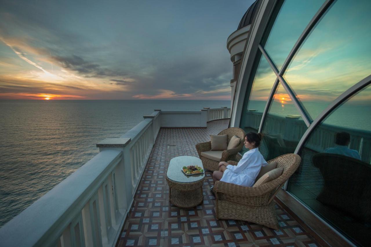 Castello Mare All Inclusive Resort Batumi Kültér fotó